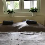 Leda Vendeghaz Apartament *