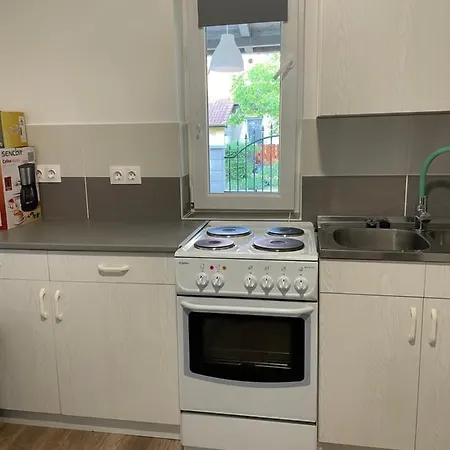 Léda Balatonfenyves