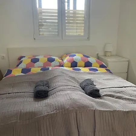 Léda Balatonfenyves