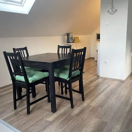 Léda * Balatonfenyves