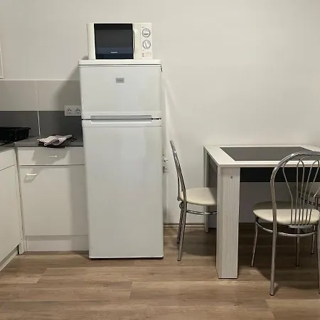 Léda * Balatonfenyves