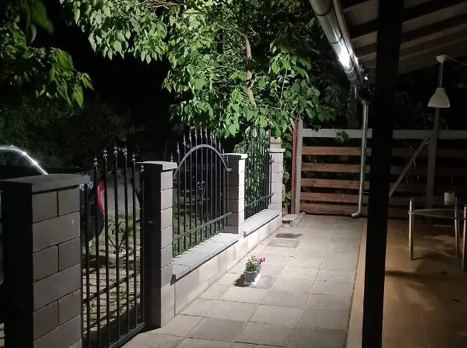 公寓 Leda Vendeghaz