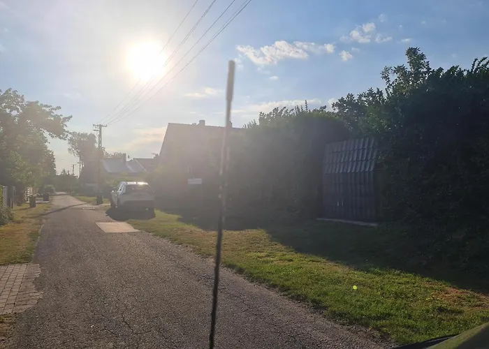 Leda Vendeghaz * 鲍洛通费尼韦什