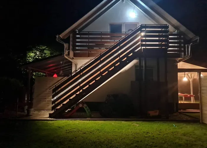 公寓 Leda Vendeghaz *