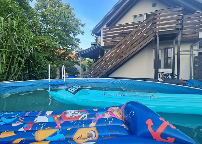 Leda Vendeghaz * 鲍洛通费尼韦什